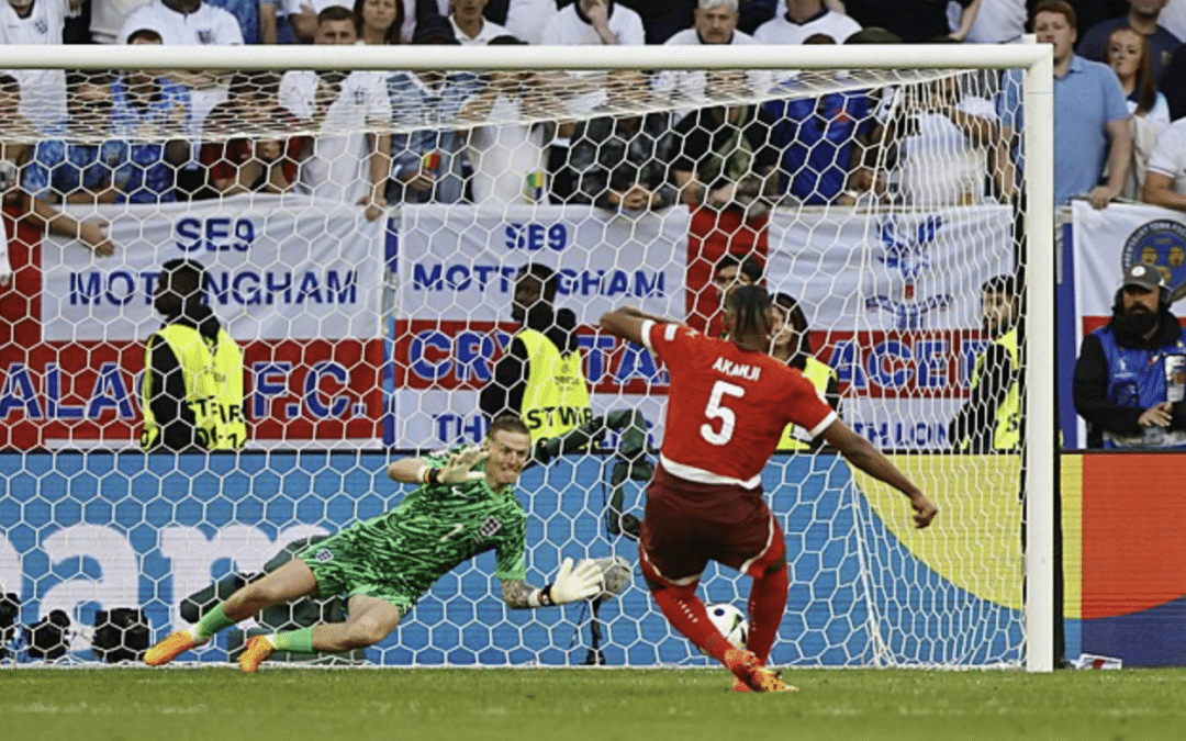 England – Schweiz 1:1, 5:3 im Elfmeterschießen. Ein weiterer Rückstand, im Elfmeterschießen scheiterte Akanji