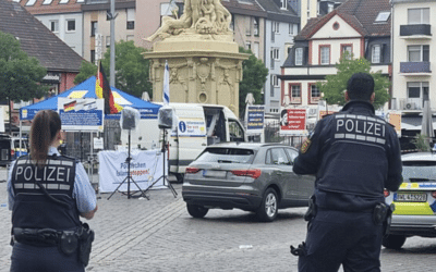 Die Deutschen werden Messer über 6 Zentimeter verbieten. Die zunehmende Kriminalität auf den Straßen ist beängstigend