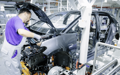 Krieg zwischen VW und den Gewerkschaften steht bevor. Er hat die alte Vereinbarung gekündigt und kann entlassen.