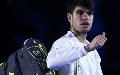 Alcaraz besiegte Rubljow bei den ATP-Finals und behält die Hoffnung auf das Halbfinale.